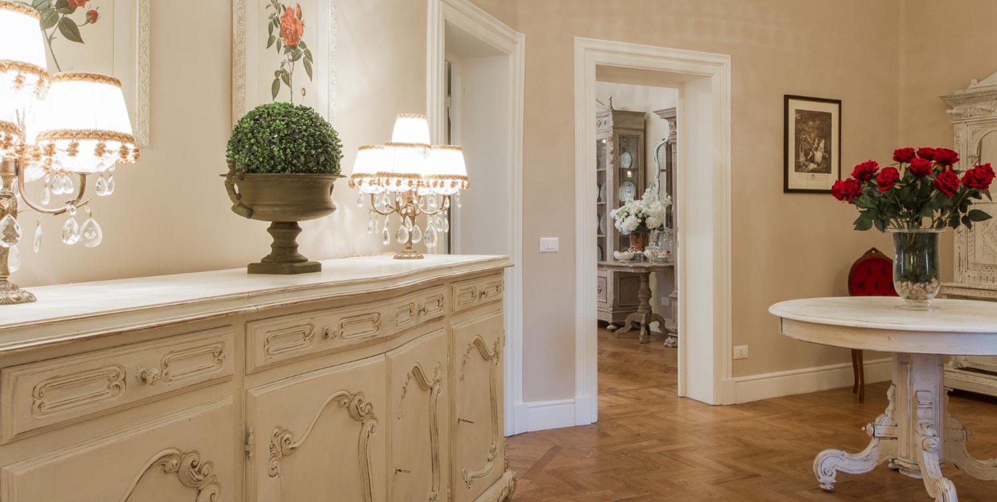 Apartment Leopoldo Luxurious Near The Center